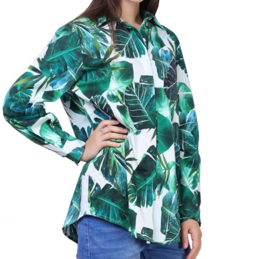 Tommy Hilfiger palm print button down top Medium